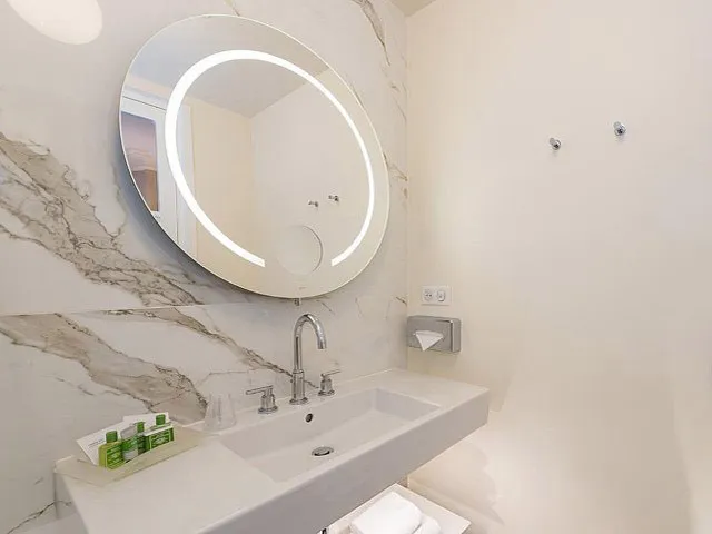 Holiday Inn Paris – Paris (FR)